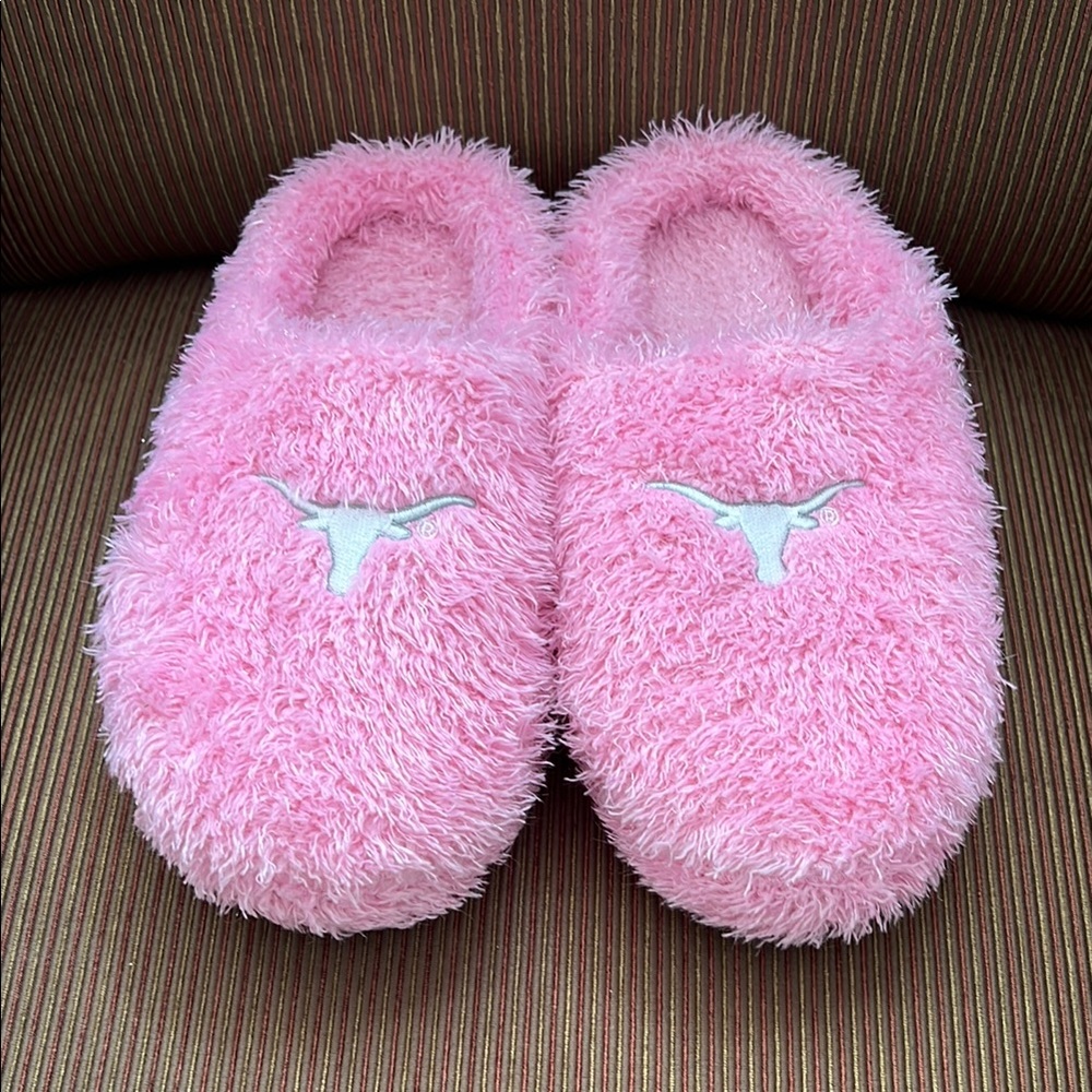 Texas Longhorn Pink Fuzzy Slippers